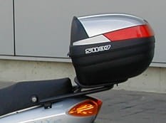 shad_stelaz_kufra_centralnego_piaggio_fly_v0fl15st_1