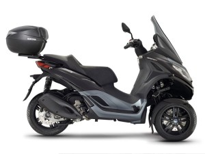 Stelaż kufra centralnego Piaggio MP3 Yourban 125-300 / MP3 300 HPE / 300 HPE SPORT / MP3 300 YOURBAN / SPORT 300 SHAD V0YR11ST