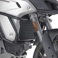 Osłona chłodnicy GIVI PR7408 na motocyklu