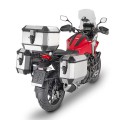 Kufer aluminiowy Givi Trekker Alaska 44L srebrny na motocyklu