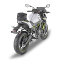 Torba-Givi-EA132B-na-motocyklu