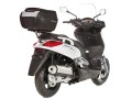 Kufer-centralny-SHAD-SH40-na-skuterze-Yamaha-Xmax