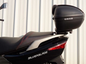 Stelaż kufra centralnego KEEWAY SILVER BLADE 125 (12-17) SHAD K0SL12ST