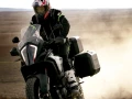 Kufer-centralny-SHAD-TR48-czarny-na-motocyklu