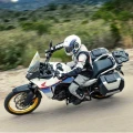 Kufry-boczne-SHAD-SH38X-na-motocyklu-Honda