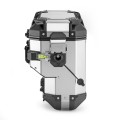 Srebrny-kufer-Givi-Outback-EVO-SMART-OBKEVS33AR-prawy-front
