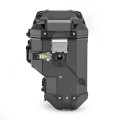 Czarny-kufer-Givi-Outback-EVO-SMART-OBKEVS33BR-prawy-front