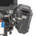 Czarny-kufer-Givi-Outback-EVO-SMART-OBKEVS33BR-prawy-pochylony