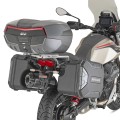 Kufer-centralny-Givi-V58NNG-Maxia-5-na-motocyklu