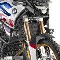 Halogeny-LED-Givi-S312-na-gmolach-BMW-F900GS
