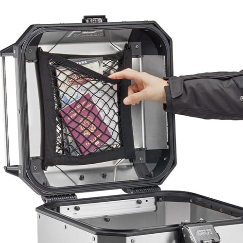 Givi E243 siatka pod pokrywą kufra na drobne przedmioty