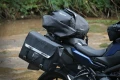 Sakwy boczne wodoodporne 2 x 15 litrow SHAD SW42 na motocyklu